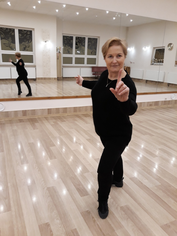 Pani Trener na sali ćwiczeń